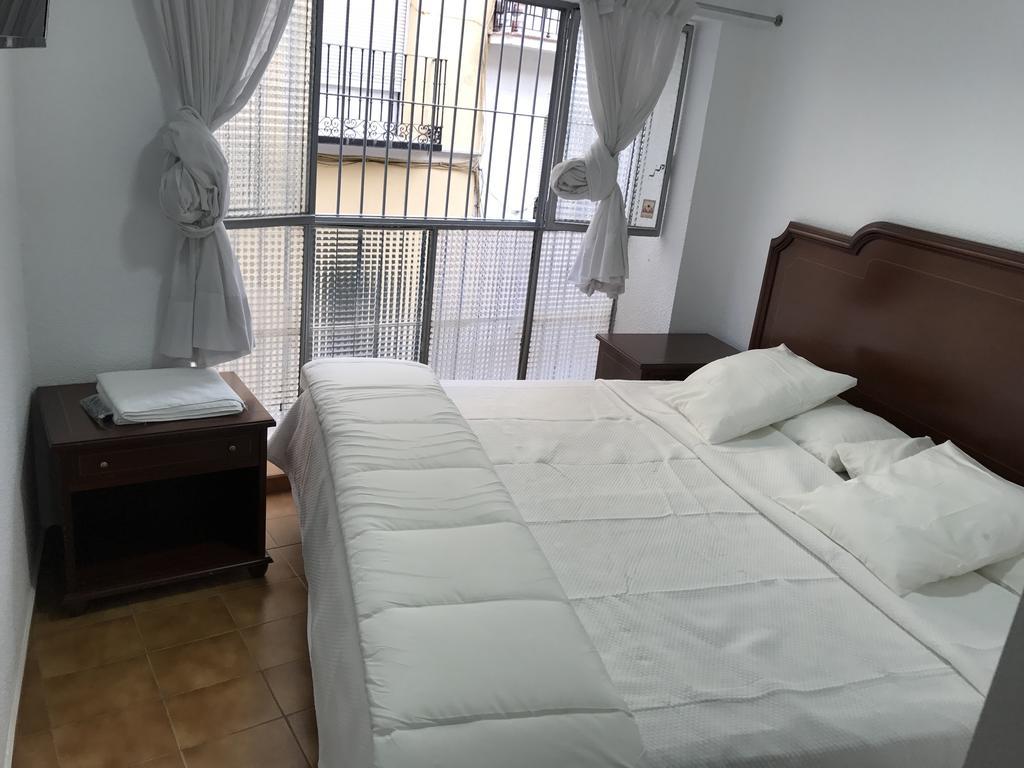 Hostal Lavapies Madrid Extérieur photo