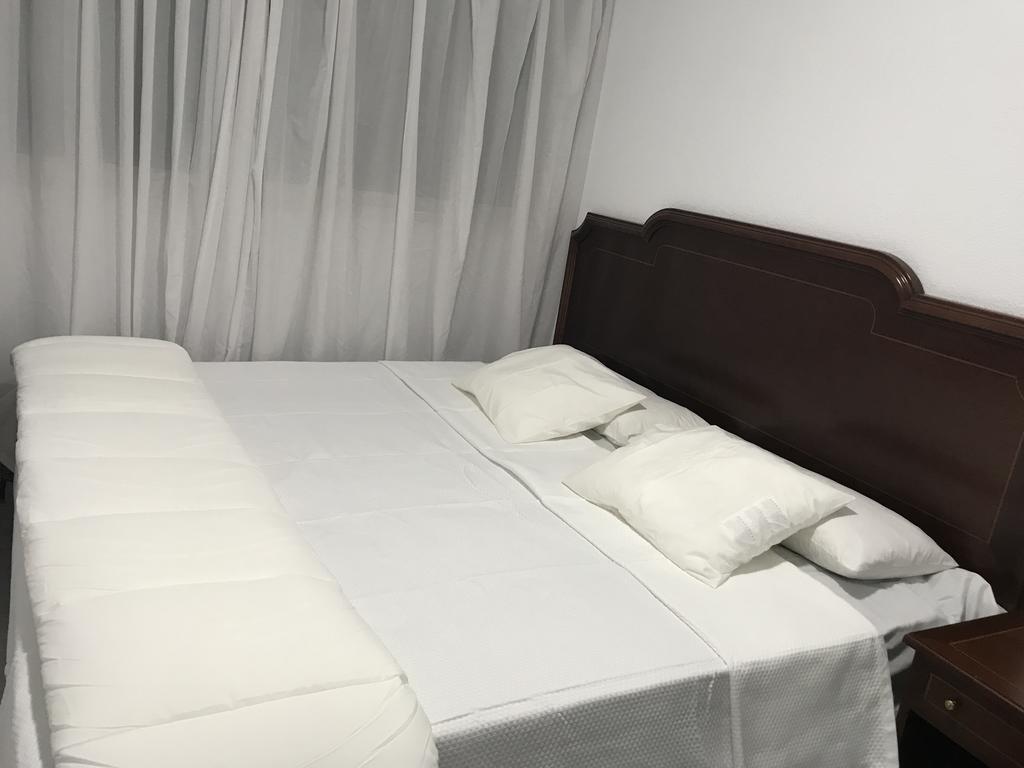 Hostal Lavapies Madrid Extérieur photo