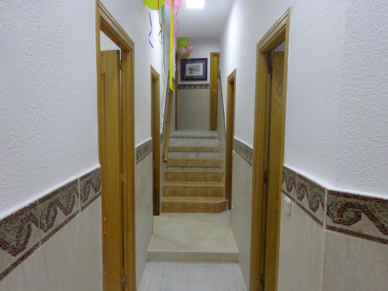 Hostal Lavapies Madrid Extérieur photo